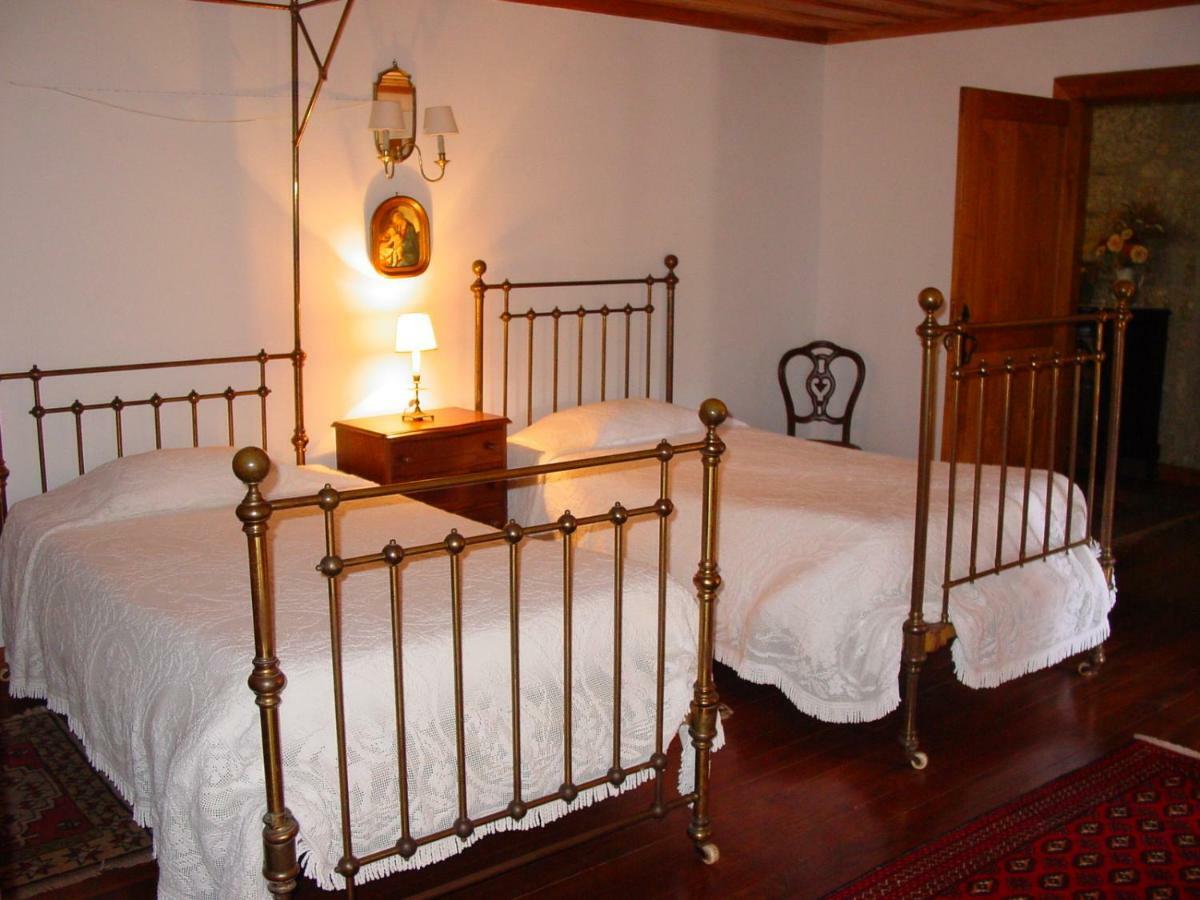 Paco De S.Cipriano Bed and Breakfast Guimarães Eksteriør billede